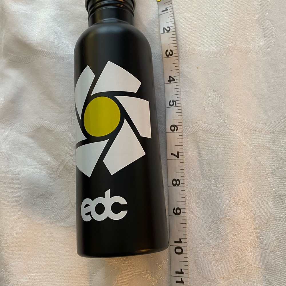 EDC electric Daisy Carnival-Black Metal Waterbottle New